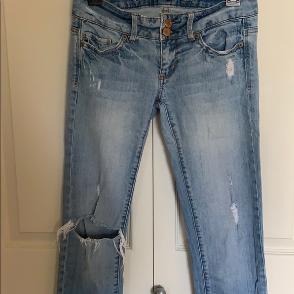 Light wash denim distressed capris - Picture 2 of 4